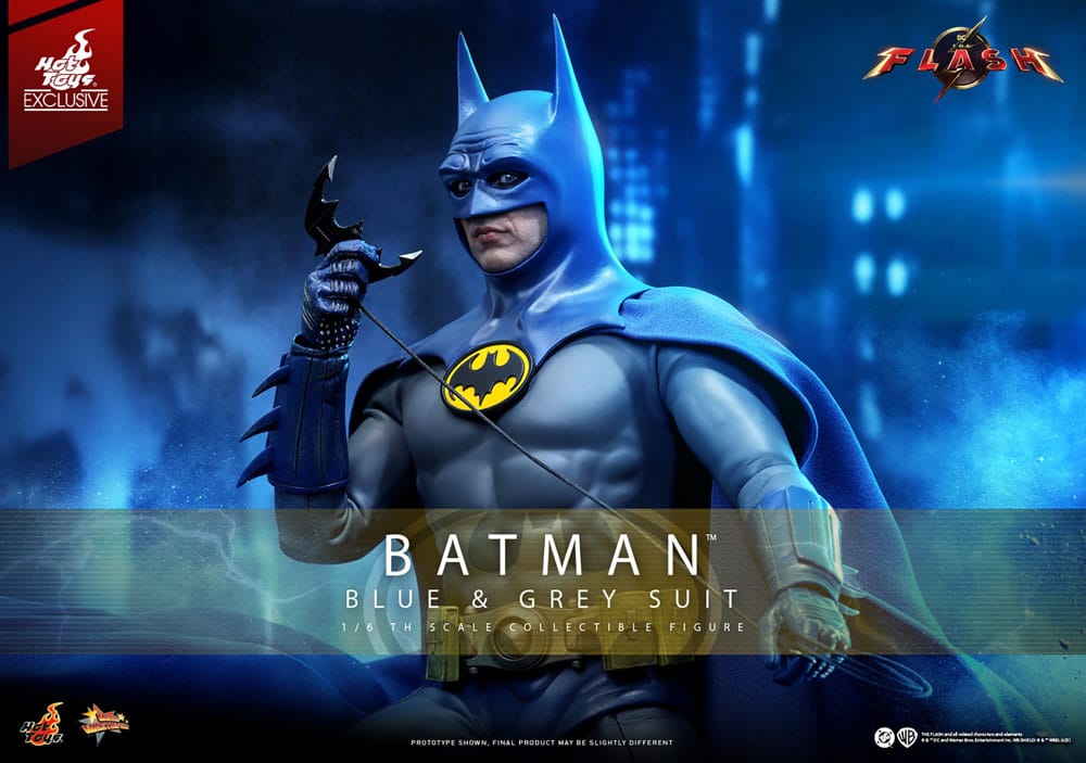 The Flash Figura Movie Masterpiece 1/6 Batman (Blue & Grey Suit) Limited Edition Hot Toys Exclusive 30 cm